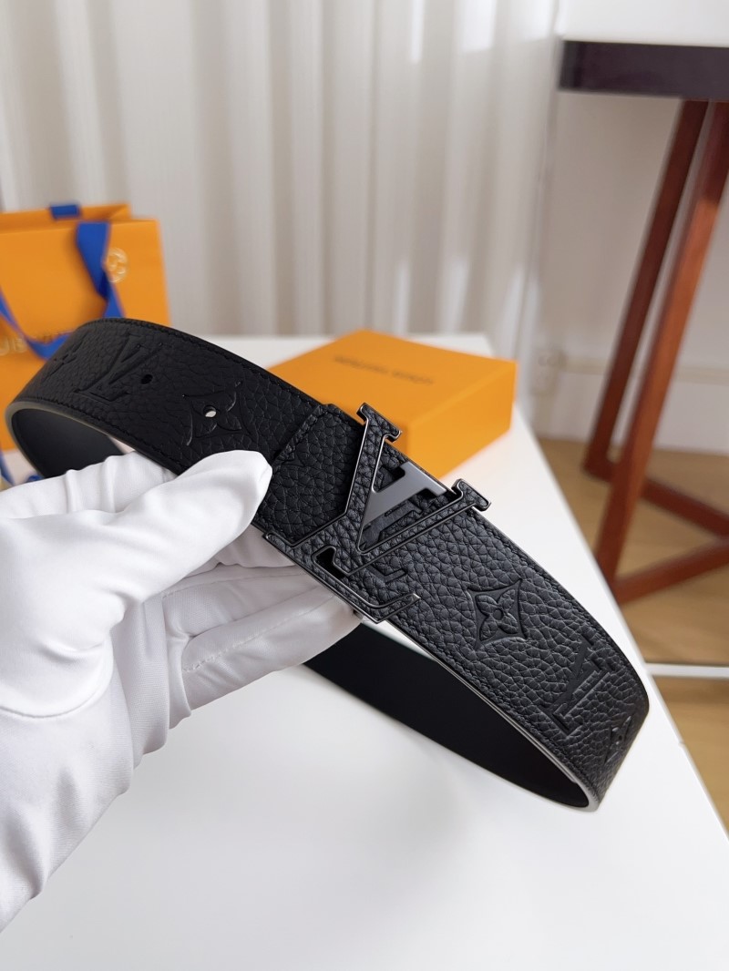 l0vis Vvtt0n belts